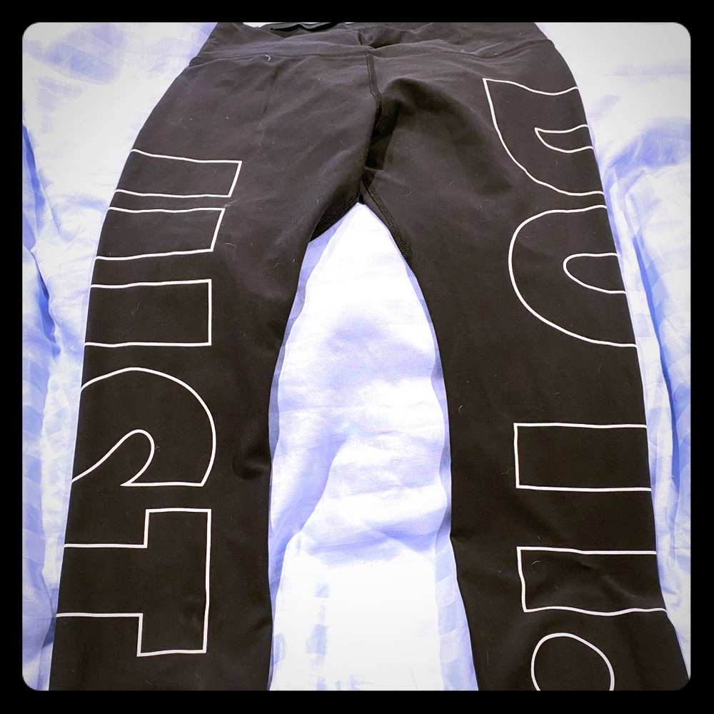 Women’s Nike crop leggings